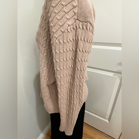 Large Anne Klein Tan, Brown, Beige Cardigan Sweater with Jeweled Butto… - Picture 8 of 12